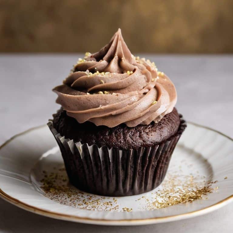 Rich Chocolate Cupcake with Fudge